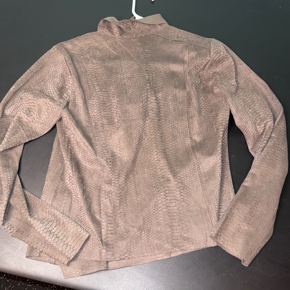 Mystree Taupe snake design zip up scarf jacket - Picture 10 of 10
